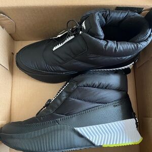 Brand New in box, Sorel x Prana Out and About Boot, size 8